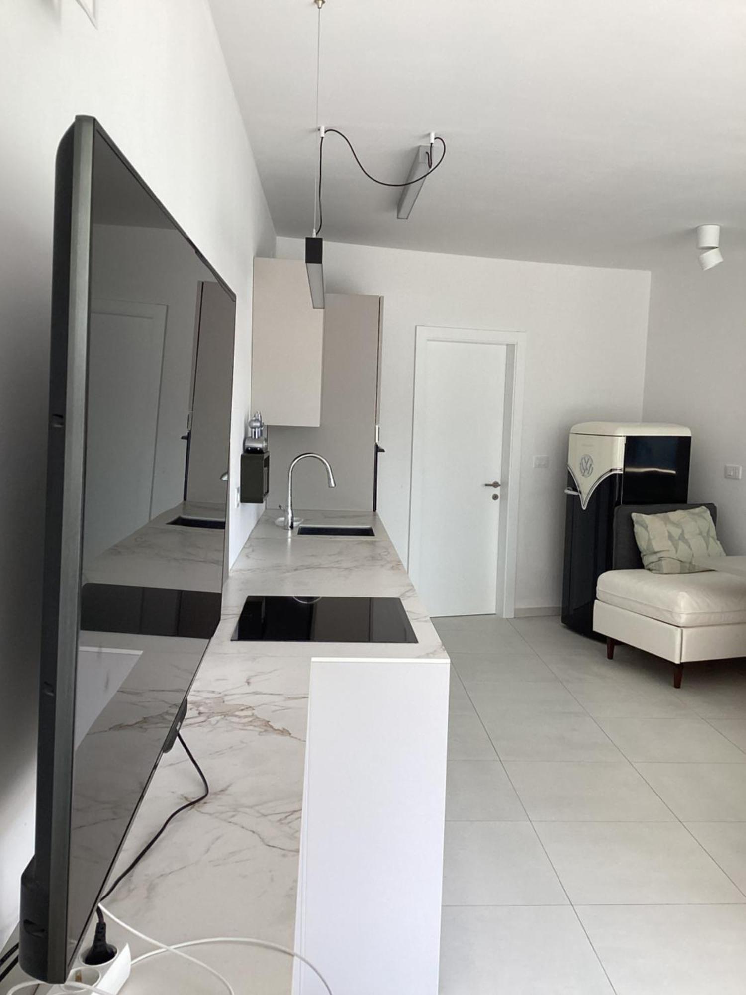 Enroom Zambratija (Istria)