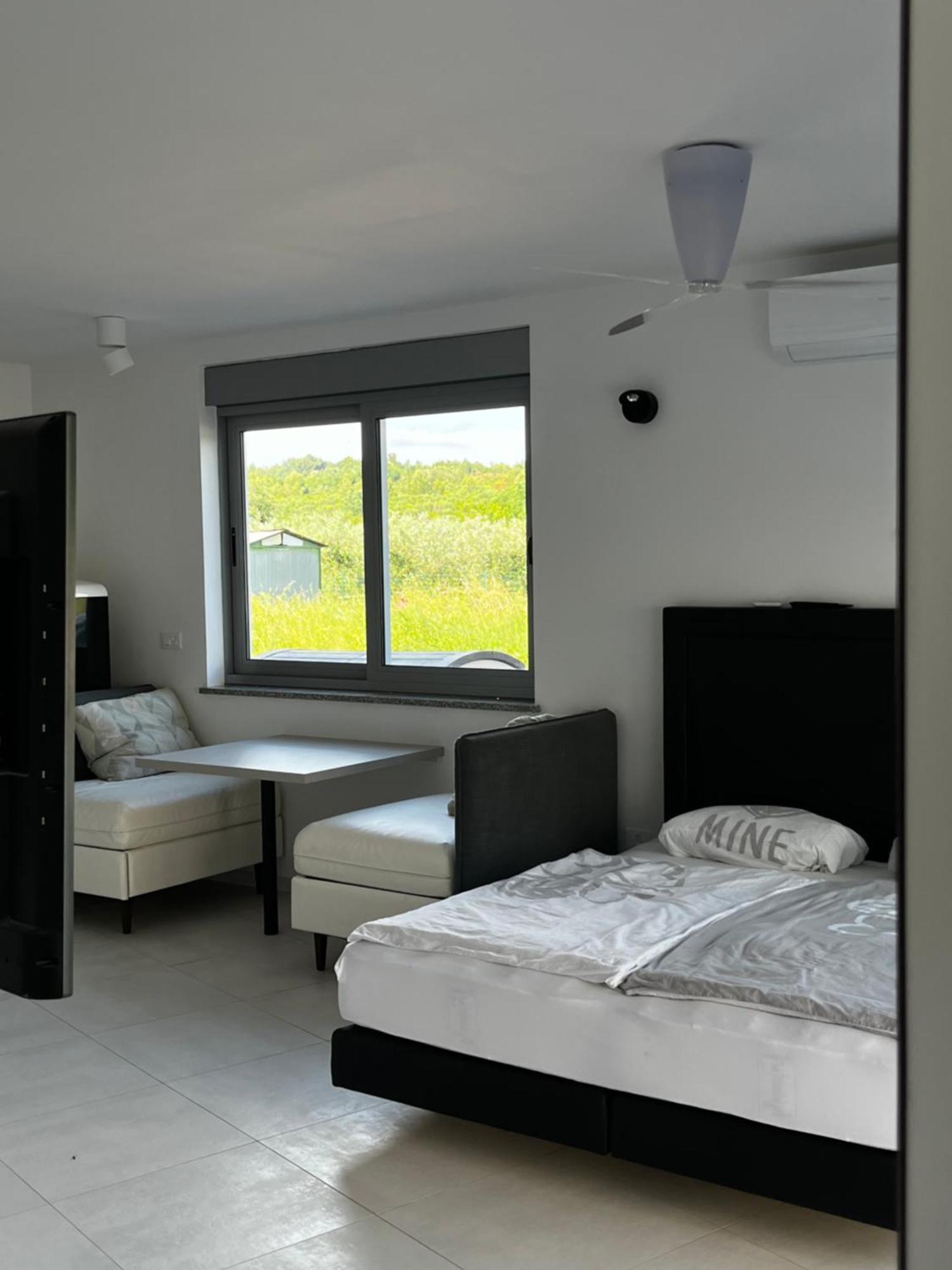 Enroom Apartma